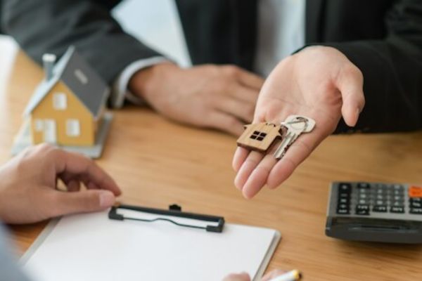 Quyền của các bên trong hợp đồng chia tách nhà đất