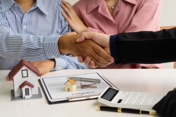 Rủi ro pháp lý hợp đồng chia tách nhà đất