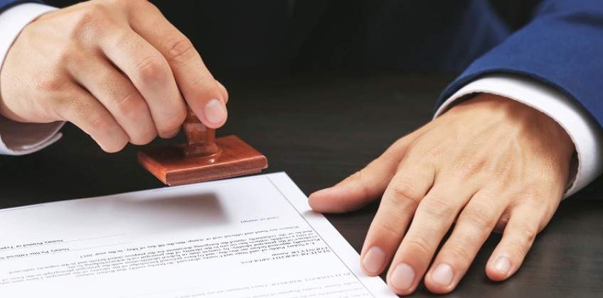 công chứng giấy tờ ngoài giờ