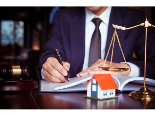 Sai lệch thông tin khi công chứng