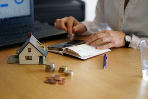 Hợp đồng thuê tài sản