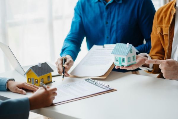 Hợp đồng mượn tài sản