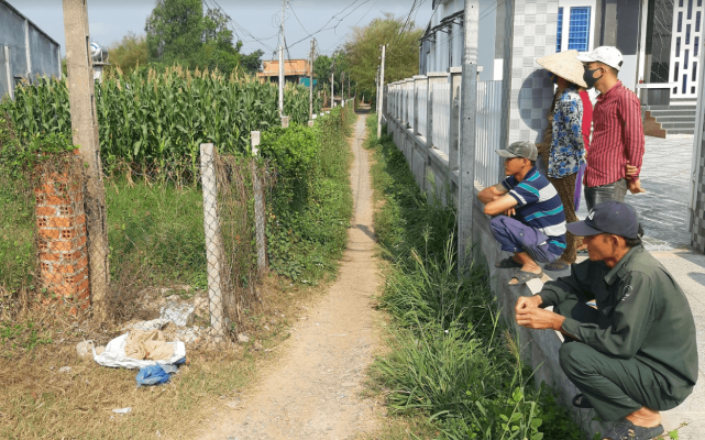 tranh chấp hàng rào