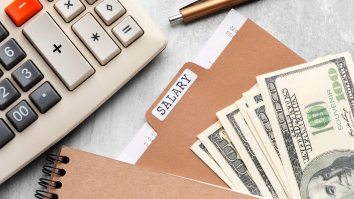 luật sư đòi lương