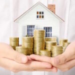 Lưu trữ hồ sơ công chứng khi phát hiện giấy tờ giả Dat_coc_mua_nha_khi_so_do_dang_o_ngan_hang_thi_phai_lam_gi-01_2503172237