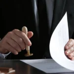 Có thể công chứng hợp đồng bằng bản photo giấy tờ không? van-phong-cong-chung-crop-1722824386951