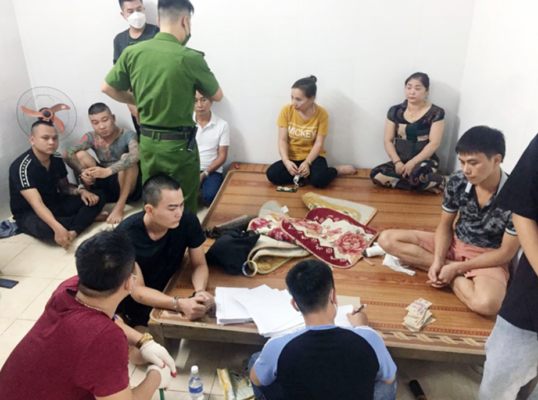 Người thuê nhà đánh bạc