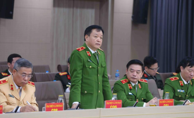 Bỏ Công an cấp huyện