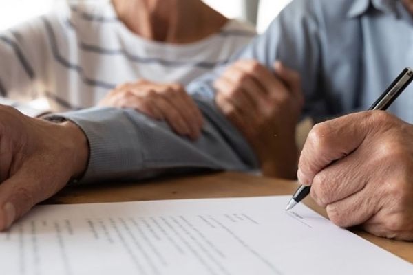 Di chúc chung vợ chồng