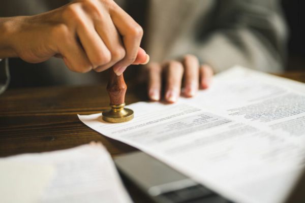 Công chứng hộ chiếu