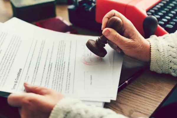 Công chứng giấy đăng ký kết hôn