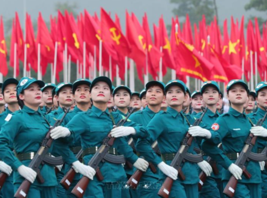 Tham gia dân quân tự vệ