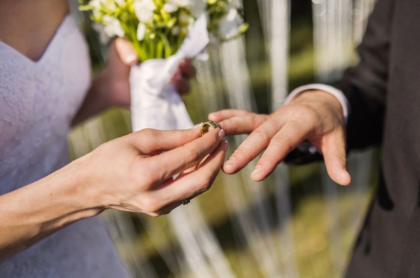 Kết hôn trái pháp luật