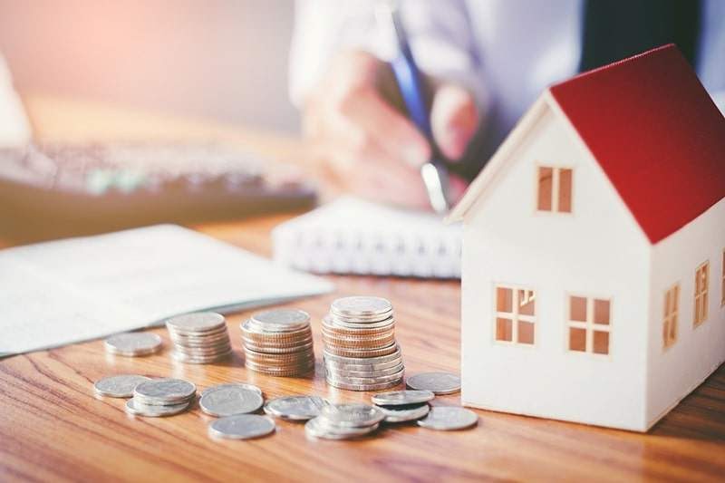 dùng tiền tiết kiệm mua nhà