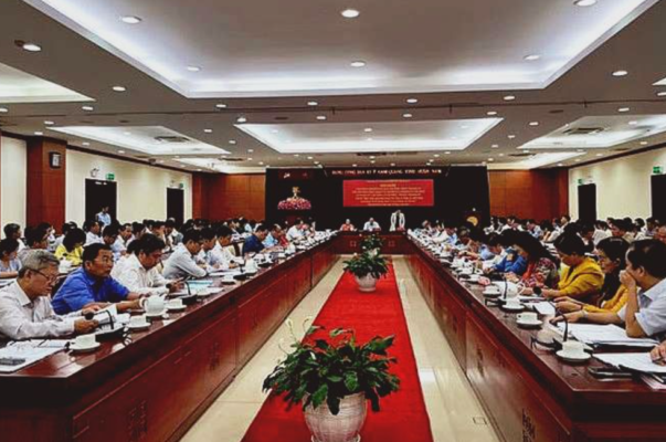 Trúng tuyển công chức